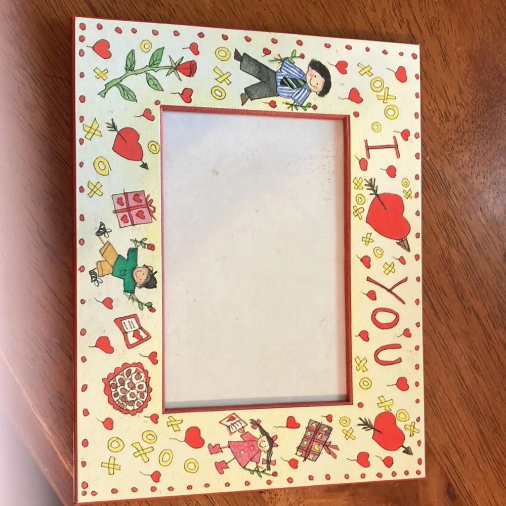 Sweet set of 3 “I love you” picture frames, very good condition!